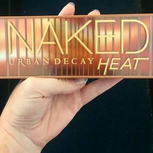 Urban Decay Naked Heat Palette
